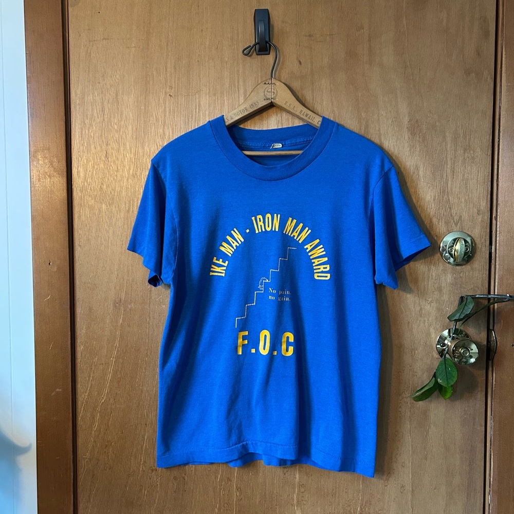 Vintage Tee - Picture 2 of 7